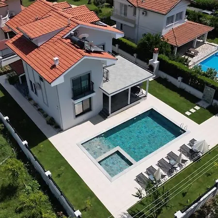 Tomaris * Dalyan